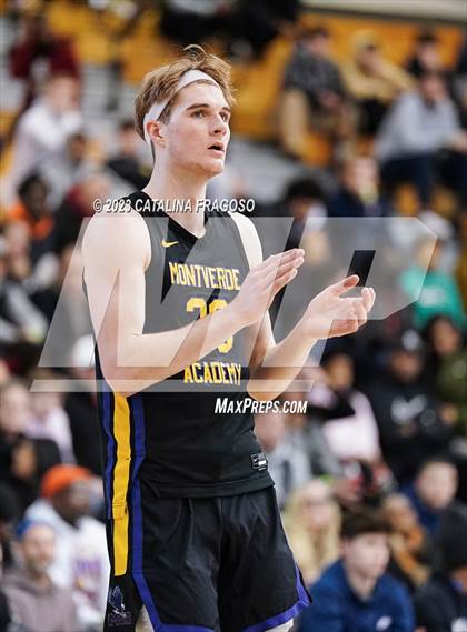 Thumbnail 3 in Montverde Academy vs. Link Academy (Metro Classic) photogallery.