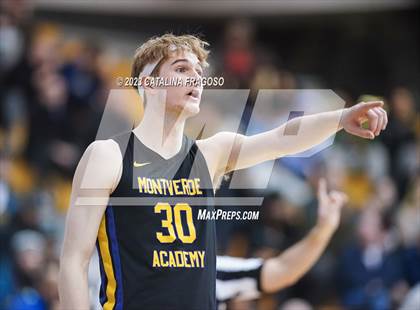 Thumbnail 1 in Montverde Academy vs. Link Academy (Metro Classic) photogallery.