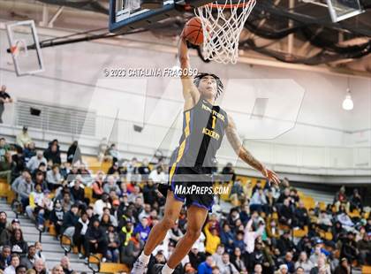 Thumbnail 3 in Montverde Academy vs. Link Academy (Metro Classic) photogallery.