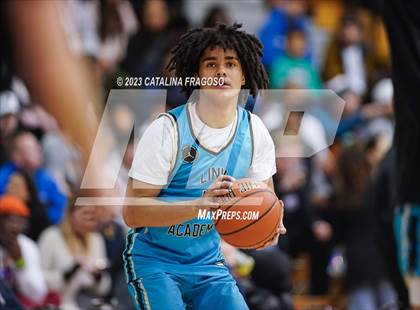 Thumbnail 2 in Montverde Academy vs. Link Academy (Metro Classic) photogallery.