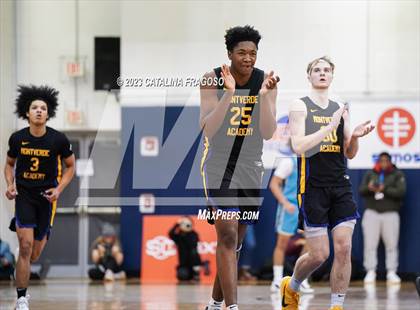 Thumbnail 1 in Montverde Academy vs. Link Academy (Metro Classic) photogallery.