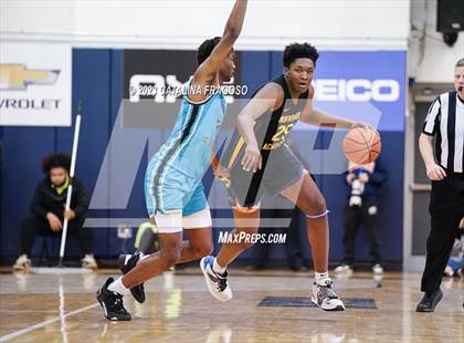 Thumbnail 3 in Montverde Academy vs. Link Academy (Metro Classic) photogallery.
