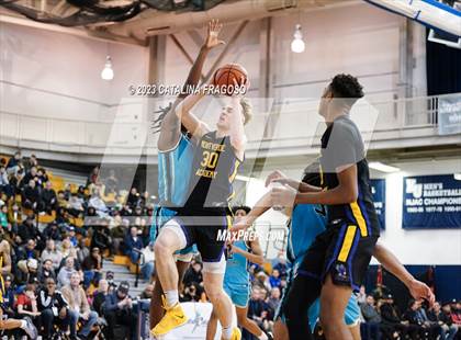 Thumbnail 2 in Montverde Academy vs. Link Academy (Metro Classic) photogallery.