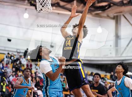 Thumbnail 2 in Montverde Academy vs. Link Academy (Metro Classic) photogallery.