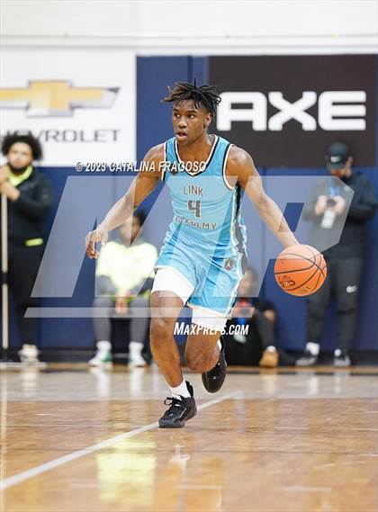 Thumbnail 3 in Montverde Academy vs. Link Academy (Metro Classic) photogallery.