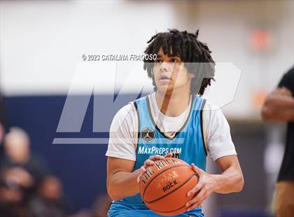 Thumbnail 1 in Montverde Academy vs. Link Academy (Metro Classic) photogallery.