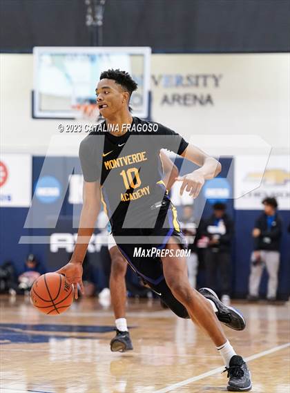 Thumbnail 1 in Montverde Academy vs. Link Academy (Metro Classic) photogallery.