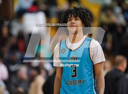 Thumbnail 1 in Montverde Academy vs. Link Academy (Metro Classic) photogallery.
