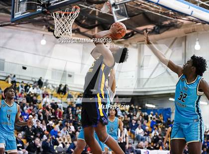 Thumbnail 1 in Montverde Academy vs. Link Academy (Metro Classic) photogallery.