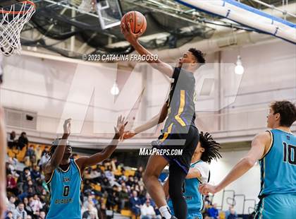 Thumbnail 3 in Montverde Academy vs. Link Academy (Metro Classic) photogallery.