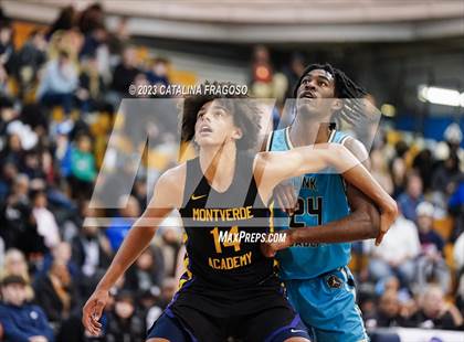 Thumbnail 3 in Montverde Academy vs. Link Academy (Metro Classic) photogallery.