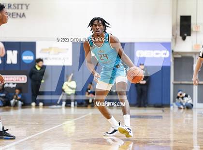 Thumbnail 2 in Montverde Academy vs. Link Academy (Metro Classic) photogallery.
