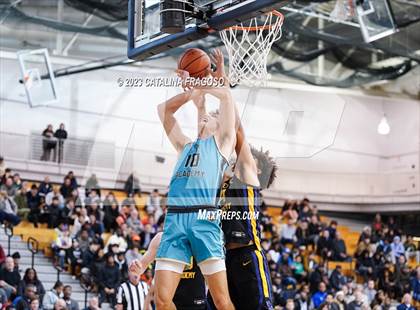 Thumbnail 3 in Montverde Academy vs. Link Academy (Metro Classic) photogallery.