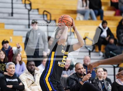 Thumbnail 2 in Montverde Academy vs. Link Academy (Metro Classic) photogallery.
