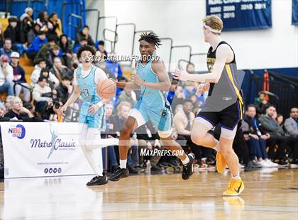 Thumbnail 1 in Montverde Academy vs. Link Academy (Metro Classic) photogallery.