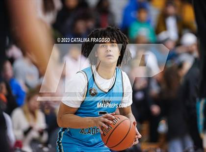Thumbnail 3 in Montverde Academy vs. Link Academy (Metro Classic) photogallery.