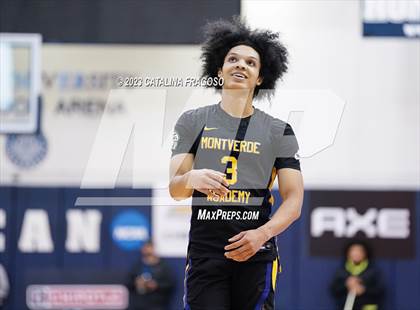 Thumbnail 2 in Montverde Academy vs. Link Academy (Metro Classic) photogallery.