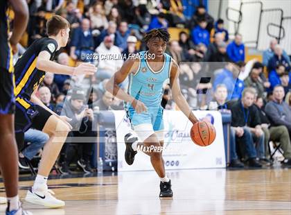 Thumbnail 2 in Montverde Academy vs. Link Academy (Metro Classic) photogallery.