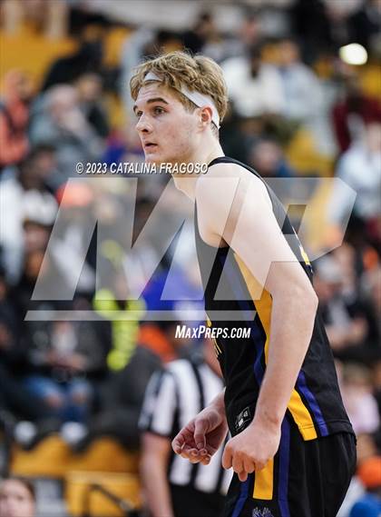 Thumbnail 2 in Montverde Academy vs. Link Academy (Metro Classic) photogallery.