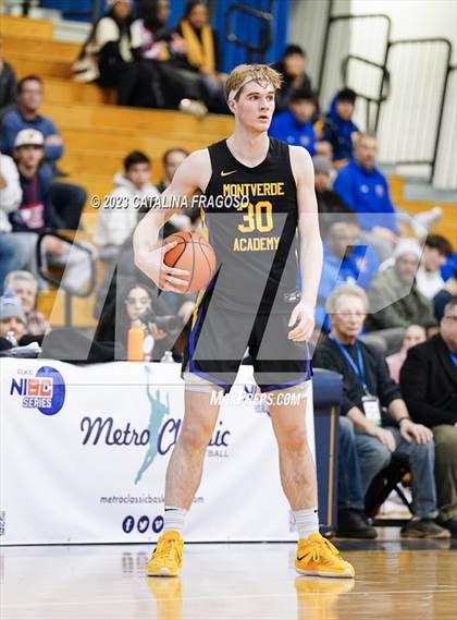 Thumbnail 1 in Montverde Academy vs. Link Academy (Metro Classic) photogallery.