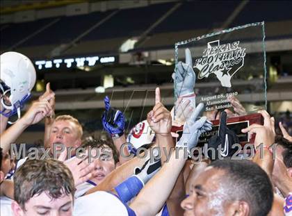 Thumbnail 2 in Port Neches-Groves vs. Gregory-Portland (Dave Campbell's Texas Football Classic) photogallery.