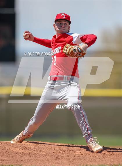 Thumbnail 3 in Regis Jesuit @ Mountain Vista photogallery.