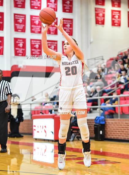 Thumbnail 2 in Muenster vs Cisco (UIL Regional semifinal) photogallery.