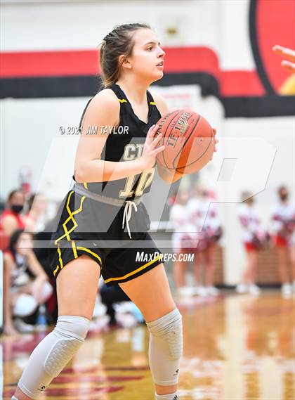 Thumbnail 3 in Muenster vs Cisco (UIL Regional semifinal) photogallery.