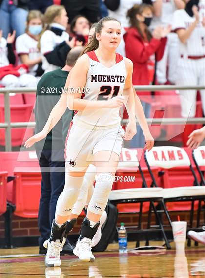 Thumbnail 1 in Muenster vs Cisco (UIL Regional semifinal) photogallery.