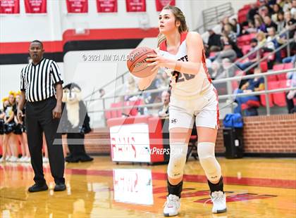 Thumbnail 3 in Muenster vs Cisco (UIL Regional semifinal) photogallery.
