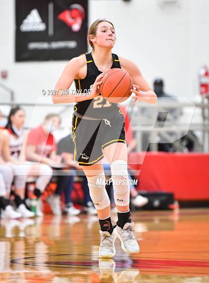 Thumbnail 1 in Muenster vs Cisco (UIL Regional semifinal) photogallery.