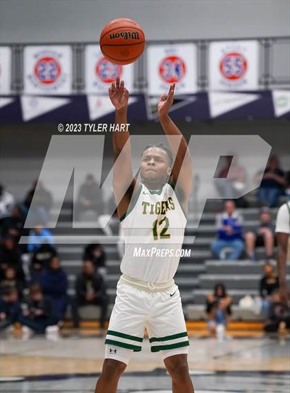 Thumbnail 1 in Indianapolis Crispus Attucks vs. Center Grove (Sneakers for Santa Shootout) photogallery.