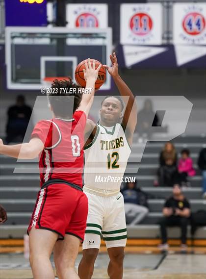 Thumbnail 1 in Indianapolis Crispus Attucks vs. Center Grove (Sneakers for Santa Shootout) photogallery.
