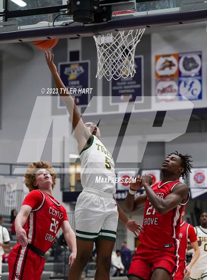 Thumbnail 2 in Indianapolis Crispus Attucks vs. Center Grove (Sneakers for Santa Shootout) photogallery.