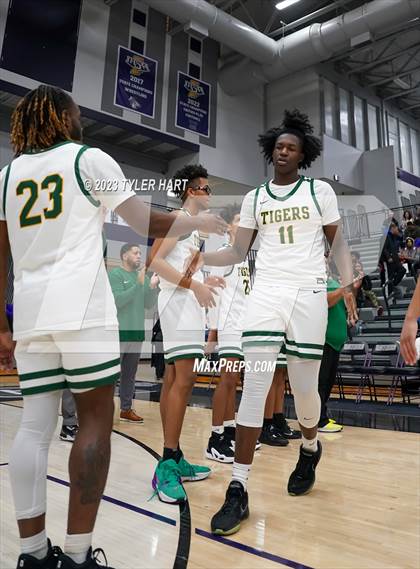 Thumbnail 3 in Indianapolis Crispus Attucks vs. Center Grove (Sneakers for Santa Shootout) photogallery.