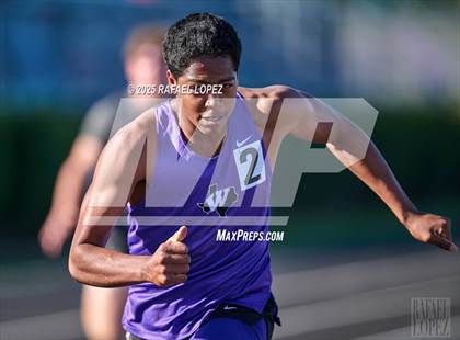 Thumbnail 2 in Dog Pound Invitational (100M) photogallery.