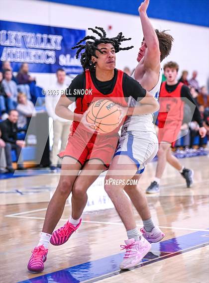 Thumbnail 2 in Boyertown @ Oley Valley photogallery.