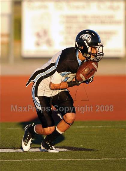 Thumbnail 1 in Buena @ Thousand Oaks photogallery.