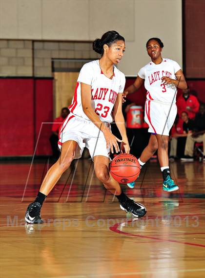 Thumbnail 2 in Serra vs. St. Bernard (CIF SoCal Regional D4 Final) photogallery.