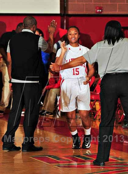 Thumbnail 1 in Serra vs. St. Bernard (CIF SoCal Regional D4 Final) photogallery.