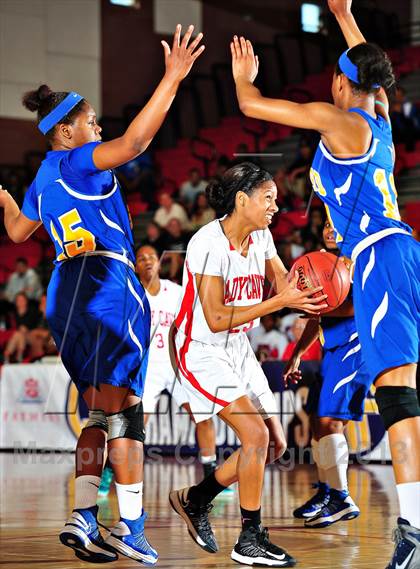 Thumbnail 3 in Serra vs. St. Bernard (CIF SoCal Regional D4 Final) photogallery.