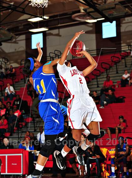 Thumbnail 3 in Serra vs. St. Bernard (CIF SoCal Regional D4 Final) photogallery.