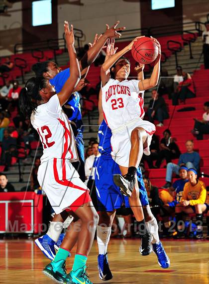 Thumbnail 2 in Serra vs. St. Bernard (CIF SoCal Regional D4 Final) photogallery.
