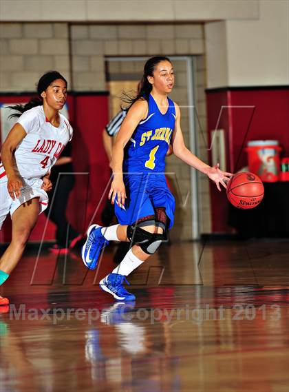 Thumbnail 2 in Serra vs. St. Bernard (CIF SoCal Regional D4 Final) photogallery.