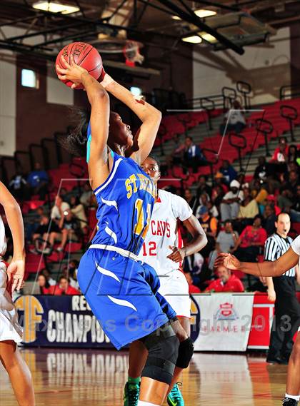 Thumbnail 3 in Serra vs. St. Bernard (CIF SoCal Regional D4 Final) photogallery.