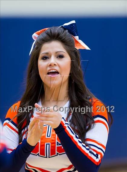 Thumbnail 1 in Brandeis vs. Clark (UIL 5A Regional Quarterfinal) photogallery.