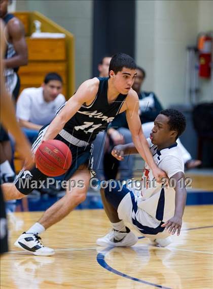Thumbnail 3 in Brandeis vs. Clark (UIL 5A Regional Quarterfinal) photogallery.