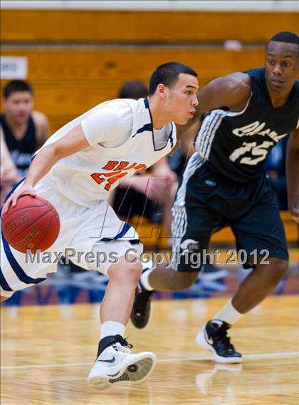 Thumbnail 3 in Brandeis vs. Clark (UIL 5A Regional Quarterfinal) photogallery.