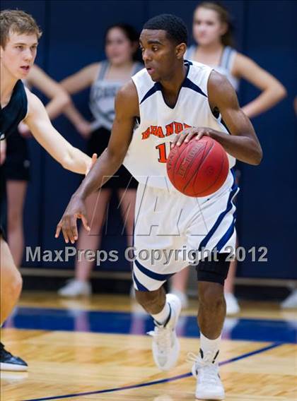 Thumbnail 3 in Brandeis vs. Clark (UIL 5A Regional Quarterfinal) photogallery.