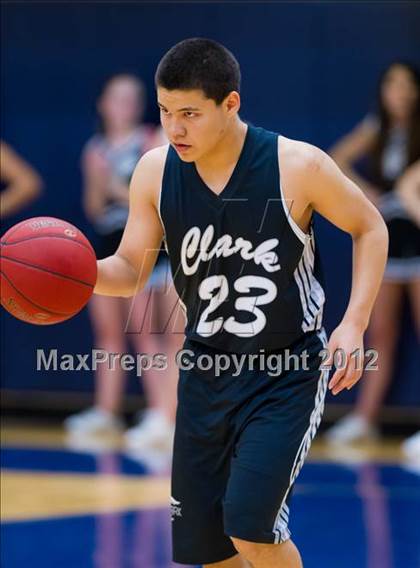 Thumbnail 3 in Brandeis vs. Clark (UIL 5A Regional Quarterfinal) photogallery.
